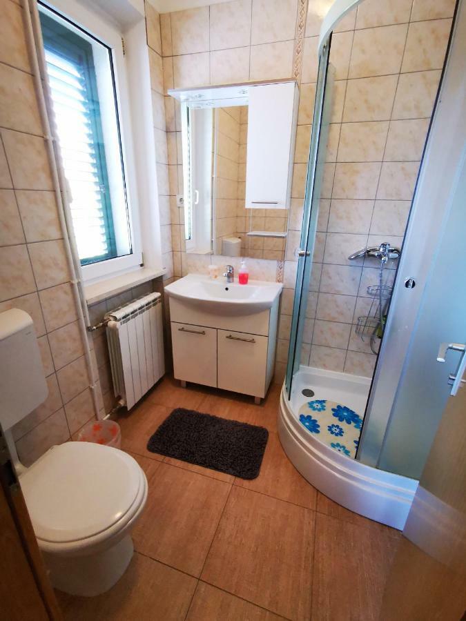 Kaštela Apartment Cirko מראה חיצוני תמונה