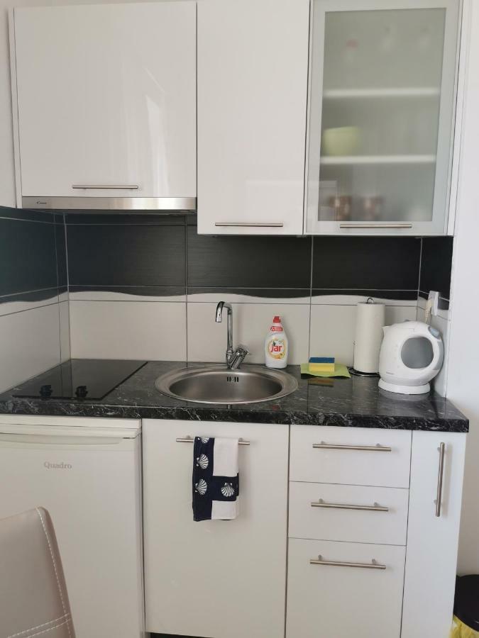 Kaštela Apartment Cirko מראה חיצוני תמונה