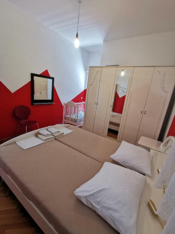 Kaštela Apartment Cirko מראה חיצוני תמונה